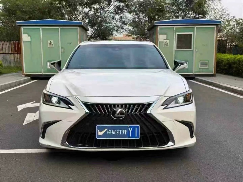 22年东莞市雷克萨斯ES